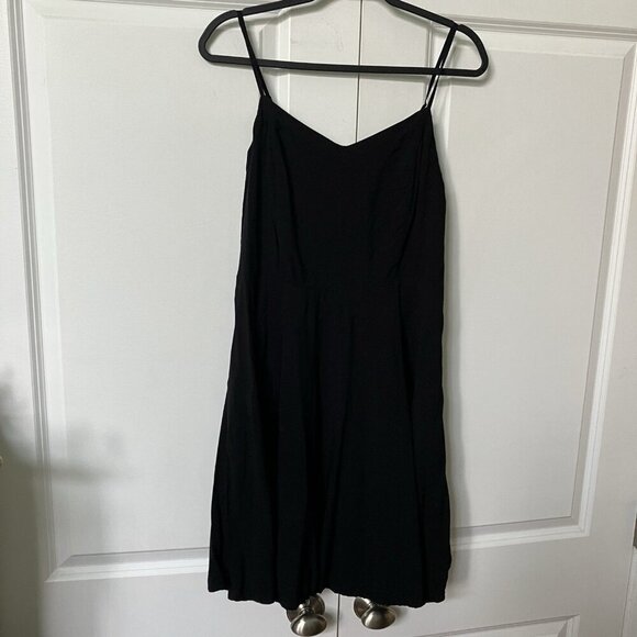 Old Navy Cami Mini Dress Womens L Black Shirred Neutral Swing Rayon - Picture 2 of 10